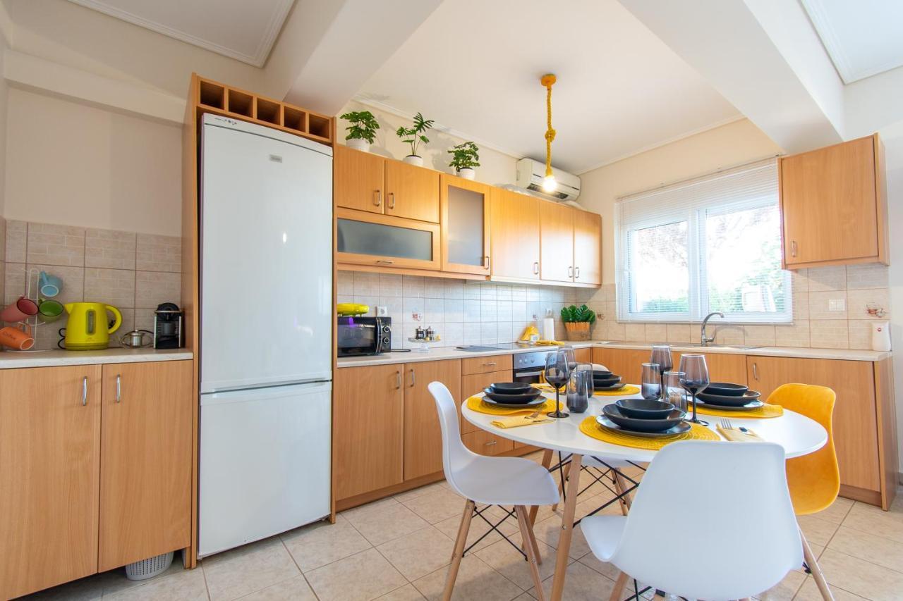 Yelayellow House Near To Airport, Rafina Port And Metropolitan Expo Луца Экстерьер фото
